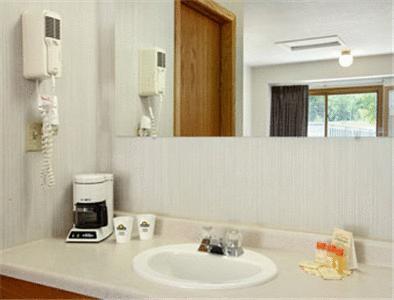 Travelodge By Wyndham Red Wing Szoba fotó